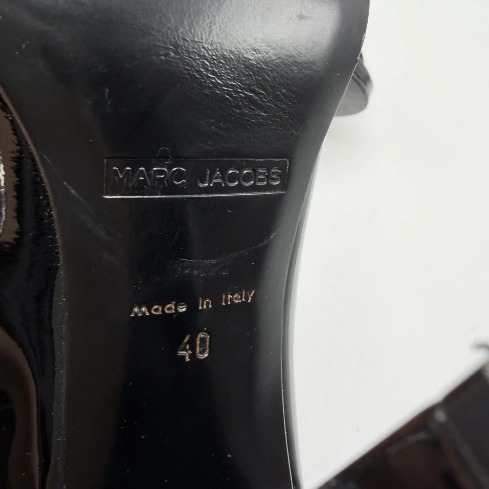 Marc Jacobs heel see